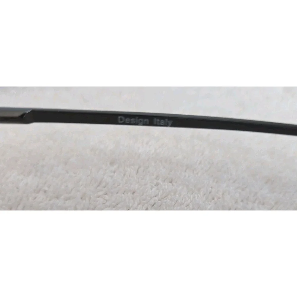 Len Crafter Womans Gun Metal Glasses With Case